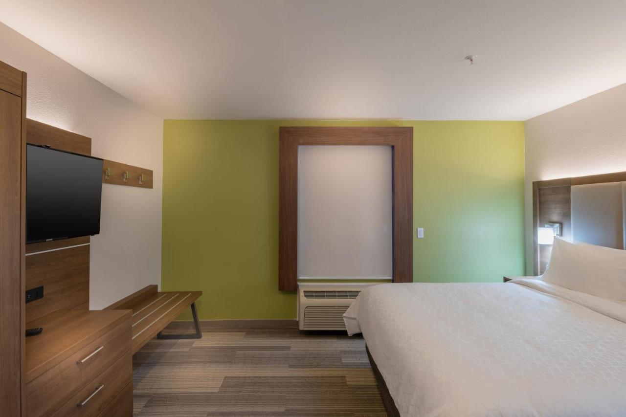 Holiday Inn Express & Suites N Waco Area - West By Ihg Экстерьер фото